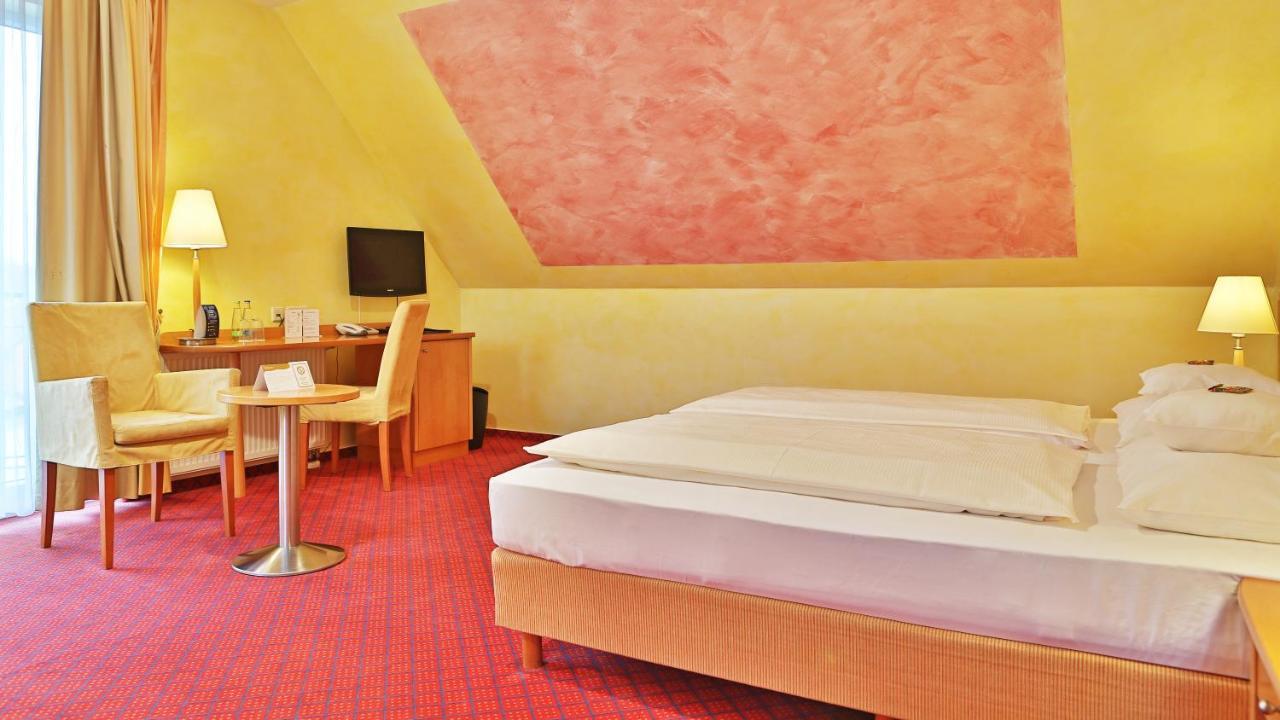 Businesshotel Heilbronn- Biberach Exteriör bild