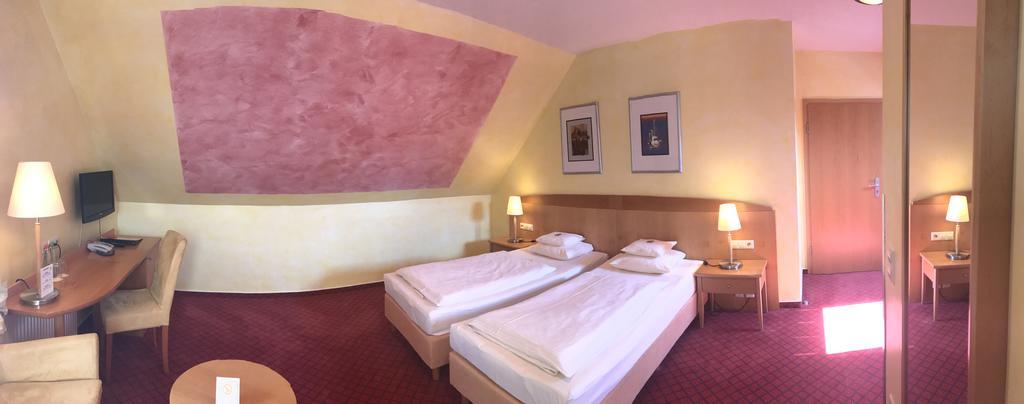 Businesshotel Heilbronn- Biberach Exteriör bild